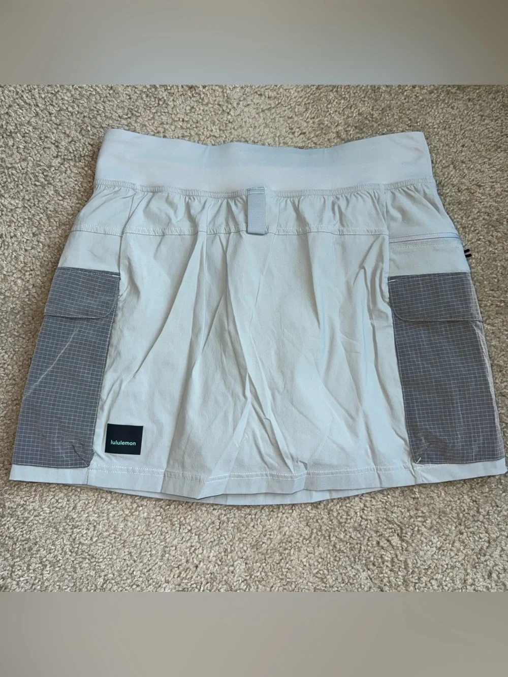 Lululemon Multi-Pocket Cargo HR Hiking Skirt Seal Grey Size 10